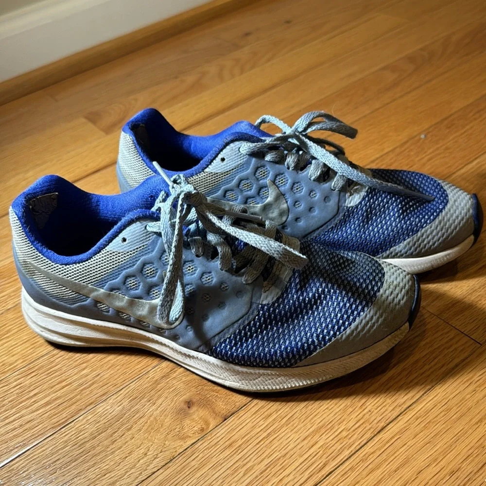 Nike Downshifter youth sneakers, blue, size 4Y